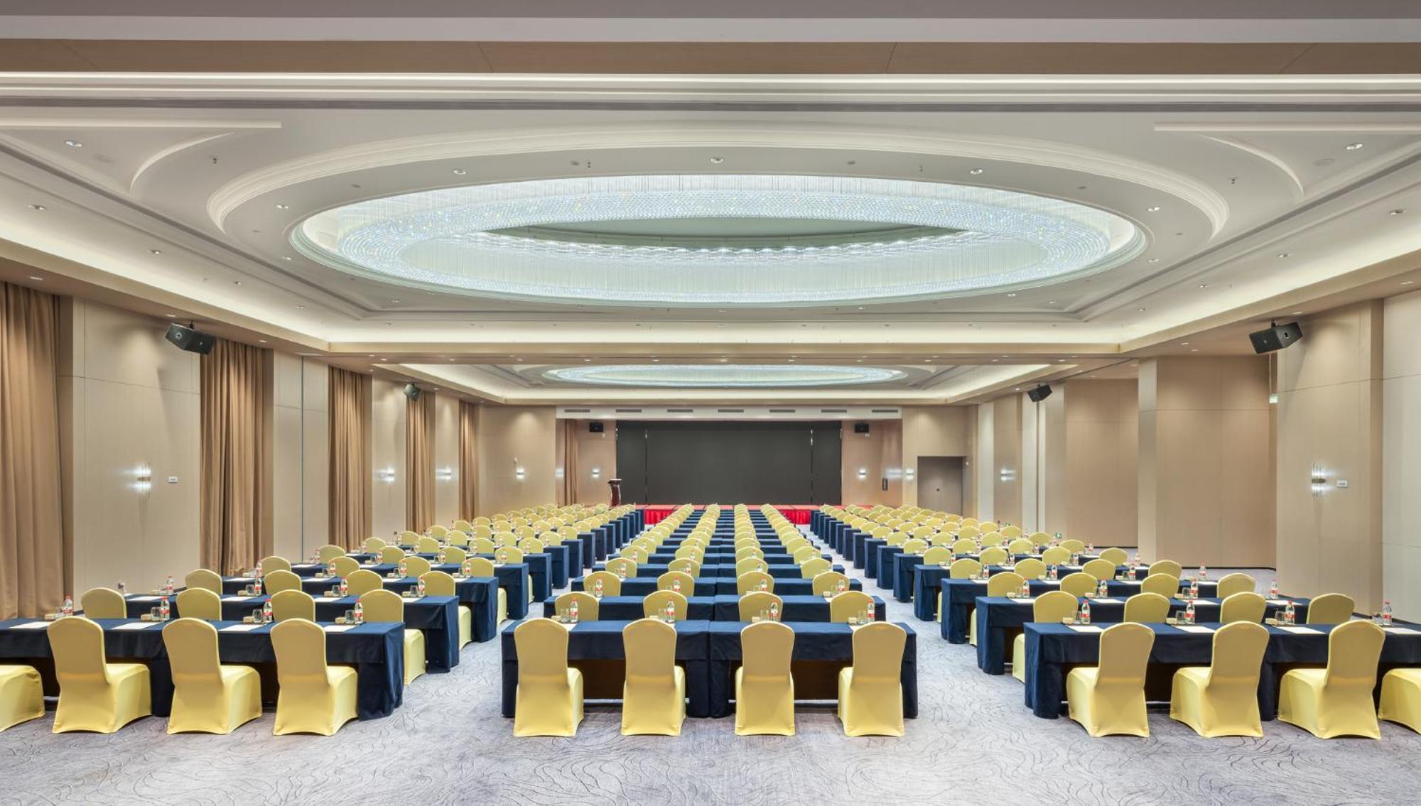 Four Points By Sheraton Yangjiang City Center Exterior foto