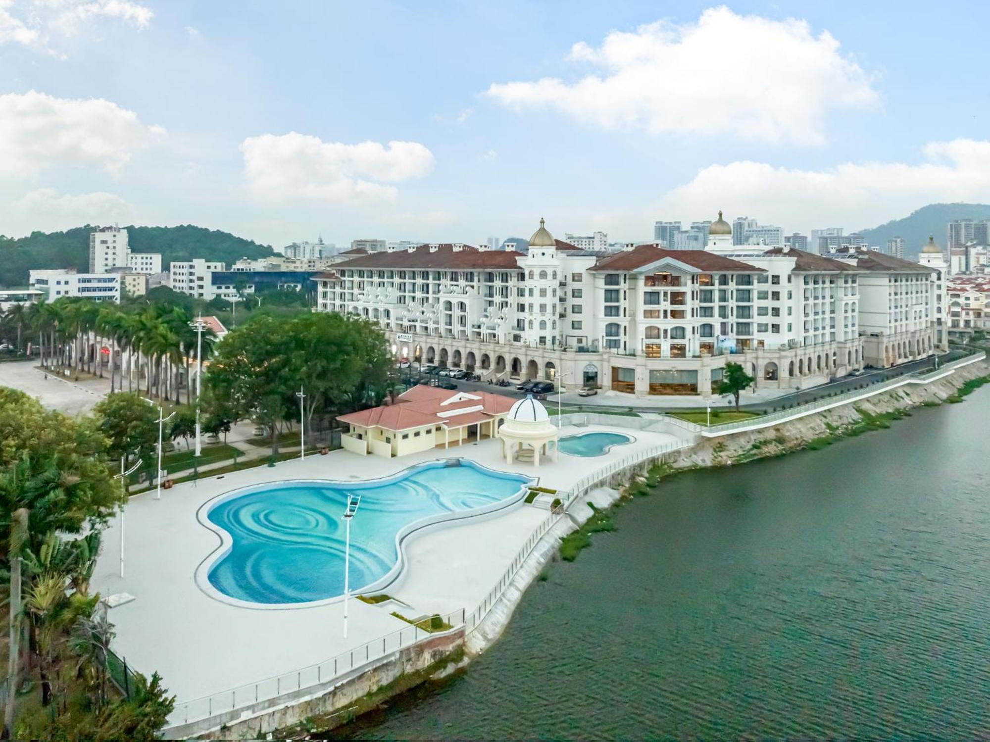 Four Points By Sheraton Yangjiang City Center Exterior foto